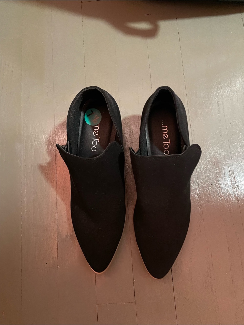 Me too Black pointed toe Ankle Bootie Size 7.5